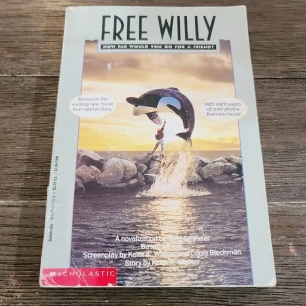 Vintage 90s 1993 Free Willy Scholastic Paperback Book